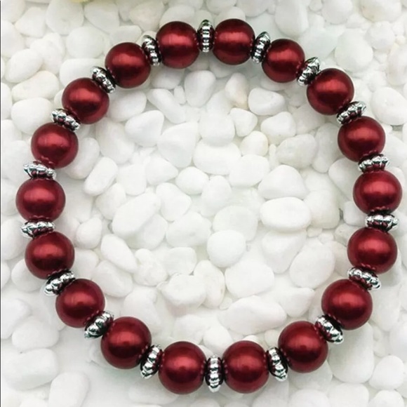 🌹NEW Red Water 8mm Glass Pearl/Silv Bclt - Picture 2 of 3